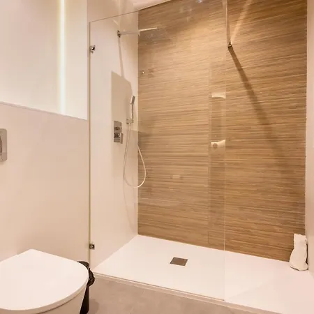 Apartamento Elegant - 2 Bd 1 Bth - Center *