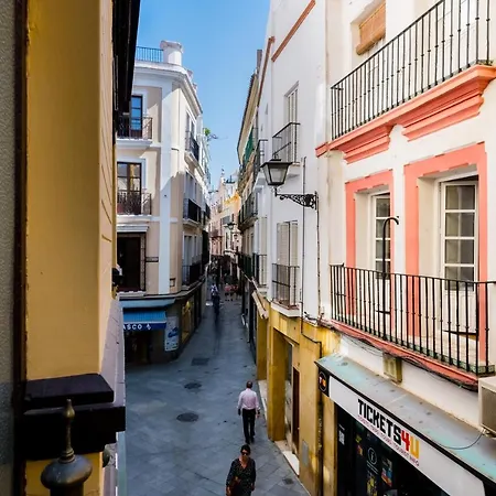 Apartamento Elegant - 2 Bd 1 Bth - Center *